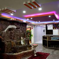 Sri Sai Suites