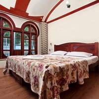 Aqua Castle Houseboat - by Aqua Jumbo Houseboats