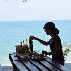 Life's a Beach Backpacker