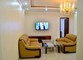 Tan Long Lach Tray Apartment