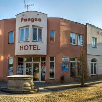 Hotel Pangea