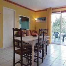 Two-Bedroom Holiday home chemin 08