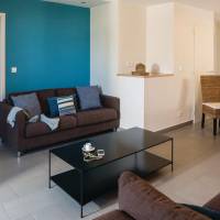 Apartment Six Fours with Sea View III