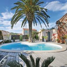 Holiday Home Sanary sur Mer with Fireplace 05