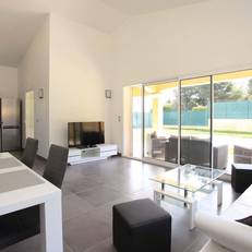 Villa Azureene