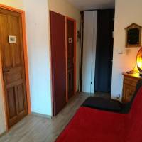 Saint Gervaix Apartment