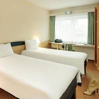 ibis Rouen Centre Rive Gauche St Sever
