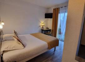 Amadour Hotel