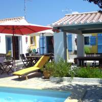 Les Yeux Bleus Bed & Breakfast