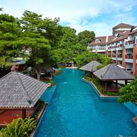 Woodlands Hotel & Resort