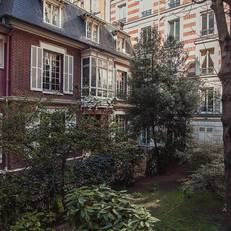 Hotel Particulier Porte Maillot