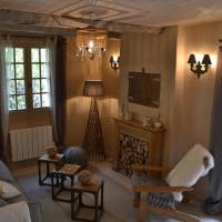 La Maison de Moustiers