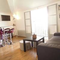 Colombet Stay's - Place Saint Anne.