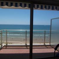 Rental Apartment Avec Une Superbe Vue Sur La Plage 1