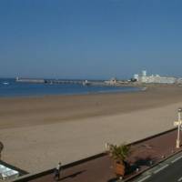 Rental Apartment Face Plage Et A 2 Pas De Tous Commerces 3