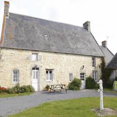 Holiday home Cour Maqueron I-838