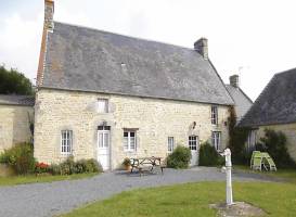 Holiday home Cour Maqueron I-838