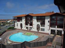 HOSSEGOR-Plage, appartement pour 4 personnes avec piscine