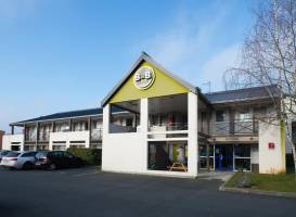 B&B Hotel CHATEAUROUX Aeroport