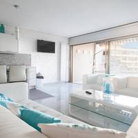 IMMOGROOM Rentals - Great sea view, 50m to the beach