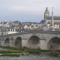 Au 16 Place Saint Louis