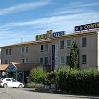 Crau Hotel