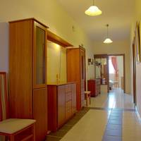 Large St Julians Apartment