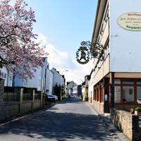 Hotel & Weinhaus Zum Schwarzen Baren