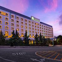 Holiday Inn Attica Avenue