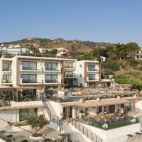 Irida Apartments