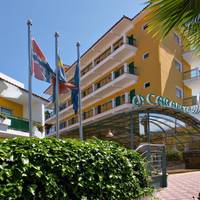 La Carabela Apartments