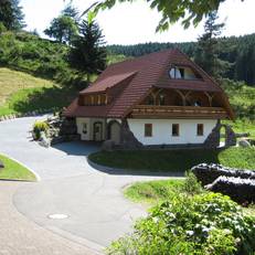 Holzbildhauerei Kammerer
