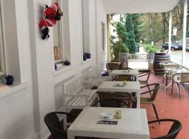 Acron Hotel
