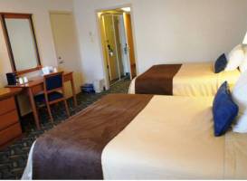 Travelodge At The Falls