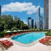 Island Shangri-La Hong Kong