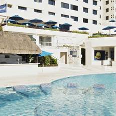 Tucancun Beach Resort&Villas