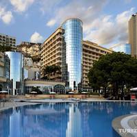 Le Meridien Beach Plaza