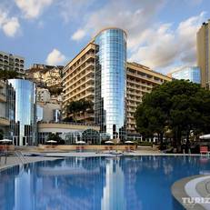 Le Meridien Beach Plaza