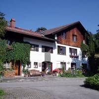 Haus am Weiher