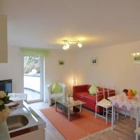 Apartment Hunau