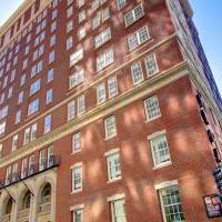 Hotel 140