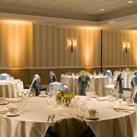 Sheraton Milwaukee Brookfield Hotel