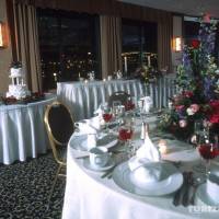 Sheraton Station Square Hotel