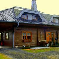 Ferien bei Freunden im Holzhaus