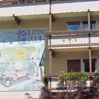 Hotel Azola