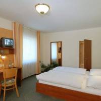 Waldhotel