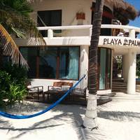 Playa Palms Beachfront Hotel