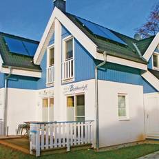 Two-Bedroom Holiday home Breege OT Juliusruh with a Fireplace 03