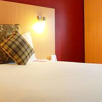 Hotel ibis World Square