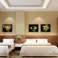 Siren Flower Hotel